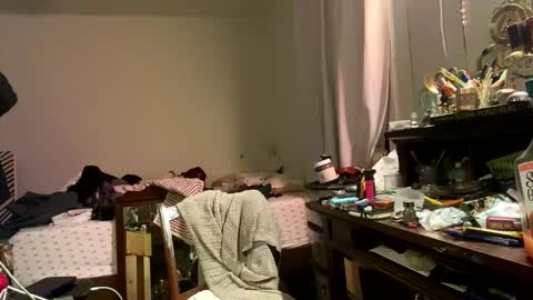 Snapshot of xander0zzz chatting on February 4, 11:38 am xander0zzz online show from February 4, 11:38 am