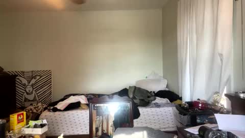 Snapshot of xander0zzz chatting on February 26, 7:57 pm xander0zzz online show from February 26, 7:57 pm