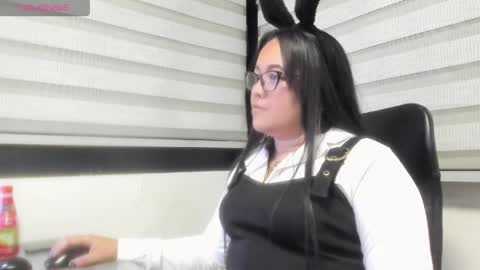 xander_taylor_ online show from April 12, 4:39 am