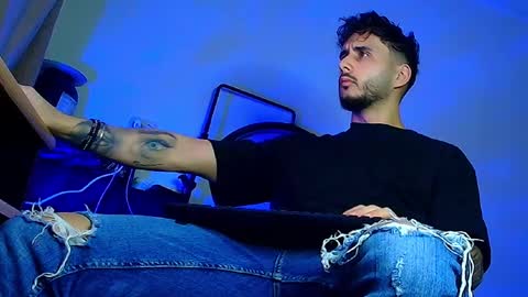 Snapshot of xandercagex chatting on February 13, 6:26 pm XanderCageX online show from February 13, 6:26 pm