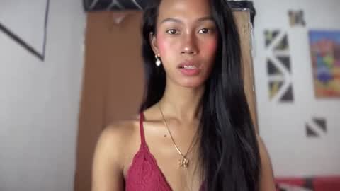 Snapshot of xandraluxe_xoxo chatting on February 28, 1:17 am Cassandra online show from February 28, 1:17 am