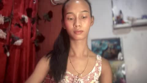 Snapshot of xandraluxe_xoxo chatting on March 2, 5:19 am Cassandra online show from March 2, 5:19 am