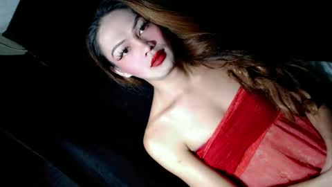 Snapshot of xangel_redx chatting on May 22, 9:53 pm ANGEL online show from May 22, 9:53 pm
