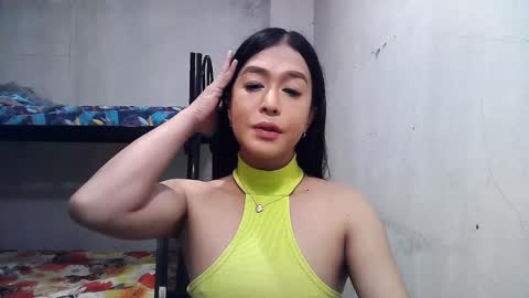 Snapshot of xasianbigcumx chatting on December 13, 12:20 am xasianbigcumx online show from December 13, 12:20 am