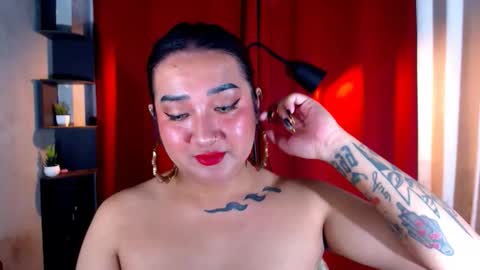 Snapshot of xasianempressx chatting on April 8, 10:10 pm Nira NOT INTO CHEAP GUYS online show from April 8, 10:10 pm