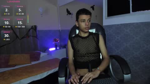 xavier fox   online show from November 2, 1:02 pm