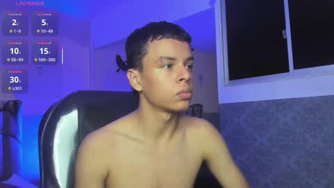 xavier fox   online show from November 4, 3:49 am