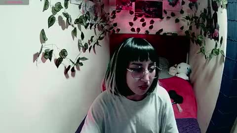 Snapshot of xayah_777 chatting on October 16, 11:28 pm Xayah 777 online show from October 16, 11:28 pm