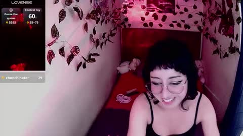 Snapshot of xayah_777 chatting on October 29, 4:37 am Xayah 777 online show from October 29, 4:37 am