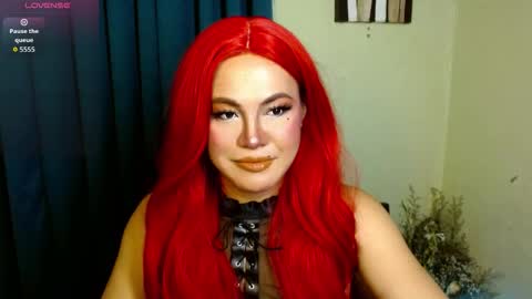 Godess  Lucy online show from November 1, 11:23 am