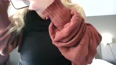  charlotte euphoria  online show from April 20, 10:44 pm