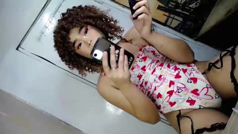 Snapshot of xchinita_kyanggx chatting on January 28, 6:39 pm kianna online show from January 28, 6:39 pm