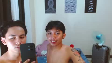 Snapshot of xcigbatecum chatting on June 21, 10:40 am Charlie online show from June 21, 10:40 am