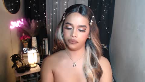 Snapshot of xclassylorainne chatting on December 24, 4:30 pm lorainne online show from December 24, 4:30 pm