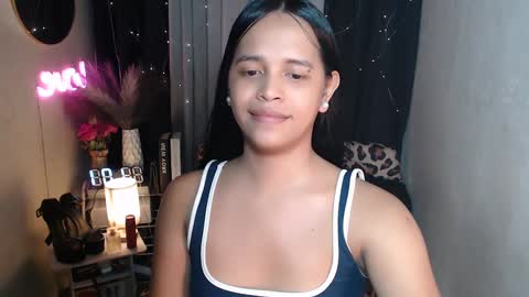 Snapshot of xclassylorainne chatting on December 25, 5:47 pm lorainne online show from December 25, 5:47 pm