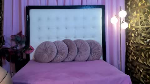 rica online show from October 22, 8:25 am