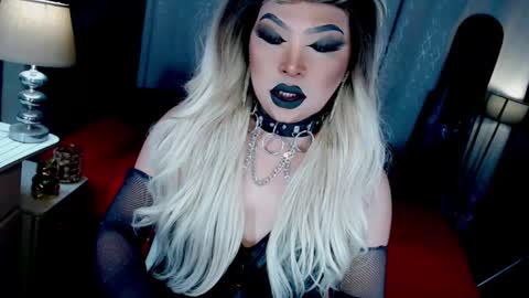 Snapshot of xdirtyflirtyx chatting on October 16, 2:45 am Zhavia online show from October 16, 2:45 am