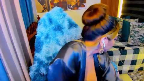 Snapshot of xdirtymistressx chatting on January 29, 2:09 am XDirtymistressX online show from January 29, 2:09 am