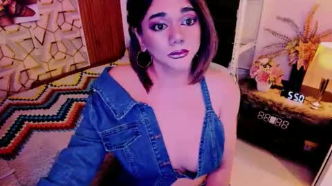 Snapshot of xdirtymistressx chatting on November 11, 12:16 pm XDirtymistressX online show from November 11, 12:16 pm