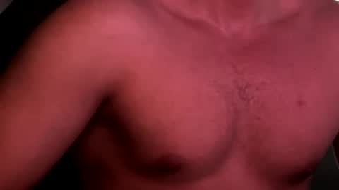 Snapshot of xdrazox chatting on August 5, 7:33 am Drazox online show from August 5, 7:33 am