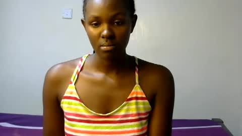 xeenah online show from June 28, 12:00 pm