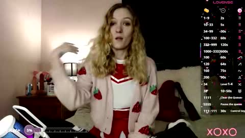 EllieeRose online show from September 24, 11:30 pm