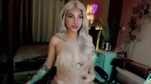 hey honey online show from June 2, 5:42 am