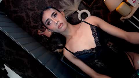 ur new addiction is here online show from September 30, 9:03 am