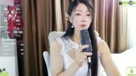 Snapshot of xiao_yue_ chatting on July 1, 4:51 pm xiao_yue_ online show from July 1, 4:51 pm