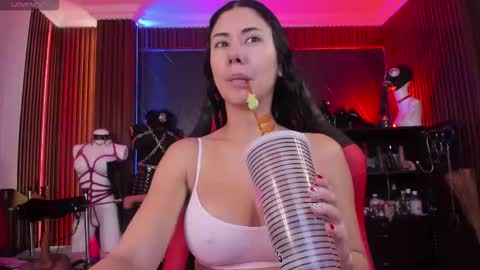 XiaQueen   I M online show from March 16, 12:31 pm