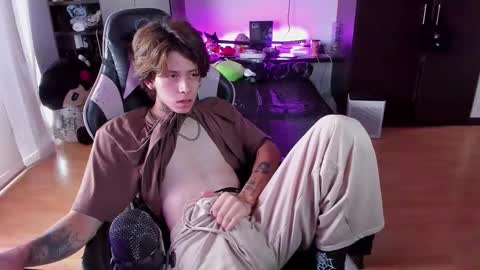 xIce Boy online show from March 8, 3:16 pm