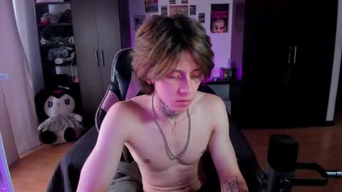 xIce Boy online show from April 3, 9:46 pm