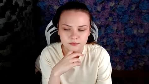 Lina online show from October 13, 5:07 am