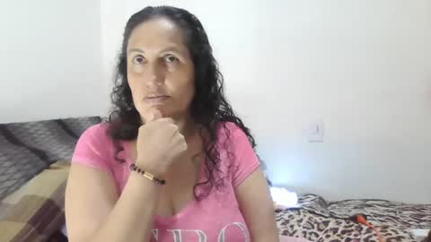 Snapshot of xime5144838 chatting on February 6, 11:37 pm Ximena online show from February 6, 11:37 pm
