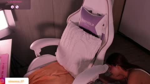 ximena_770 online show from April 11, 12:37 am