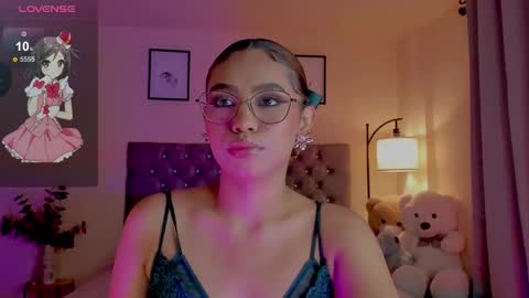 camila online show from March 21, 9:29 pm