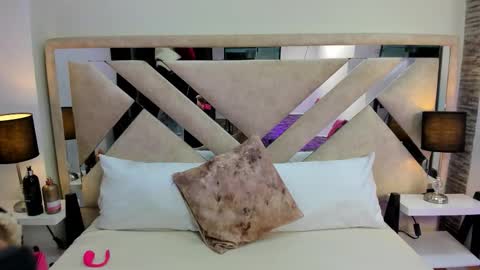 Xime  online show from February 2, 3:16 am