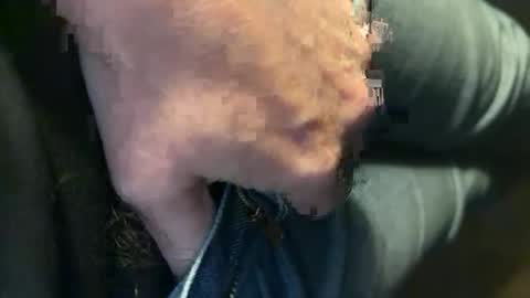 Dada online show from April 28, 3:50 pm