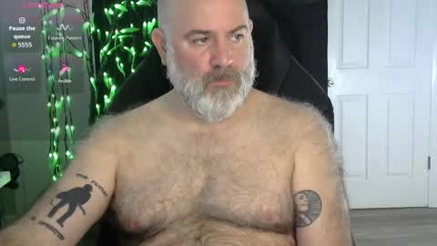 Snapshot of xjohnniex77 chatting on January 18, 6:44 pm MrSlowBurn77 online show from January 18, 6:44 pm