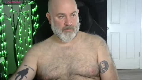 Snapshot of xjohnniex77 chatting on February 5, 11:53 pm MrSlowBurn77 online show from February 5, 11:53 pm