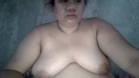 Snapshot of xjuicytits chatting on May 11, 9:23 pm xjuicytits online show from May 11, 9:23 pm