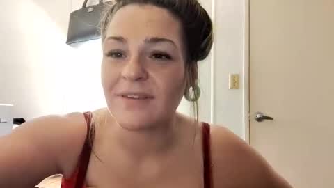 Snapshot of xkittymeowz chatting on October 27, 2:37 am xkittymeowz online show from October 27, 2:37 am