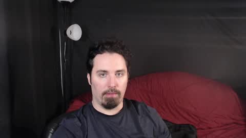 Snapshot of xmetalstudx chatting on January 15, 3:11 am MetalstudMaster online show from January 15, 3:11 am