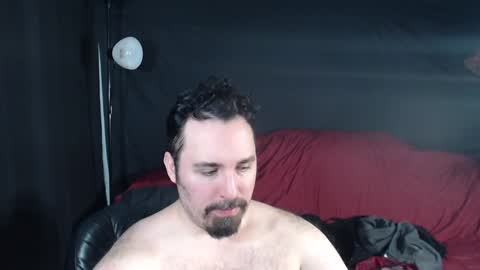 Snapshot of xmetalstudx chatting on February 3, 10:54 pm MetalstudMaster online show from February 3, 10:54 pm