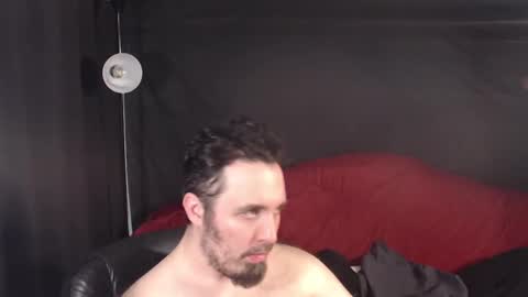 Snapshot of xmetalstudx chatting on February 24, 2:40 am MetalstudMaster online show from February 24, 2:40 am