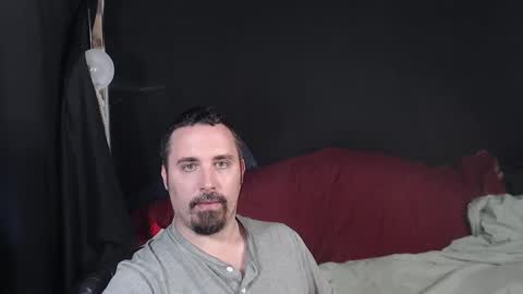 Snapshot of xmetalstudx chatting on October 3, 2:41 am MetalstudMaster online show from October 3, 2:41 am