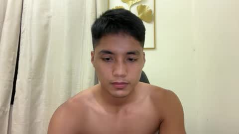 SECRET online show from March 1, 1:24 pm