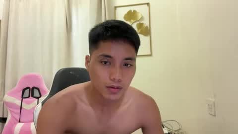 SECRET online show from March 31, 10:54 pm