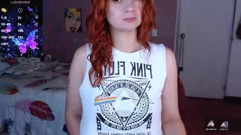 Snapshot of xnathashax1 chatting on May 16, 12:29 am luciana online show from May 16, 12:29 am