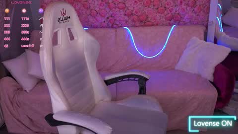 Monica online show from March 27, 8:26 am